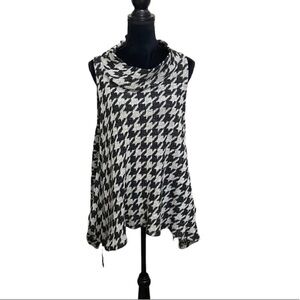 Bryn Walker pullover houndstooth wool sweater vest poncho black grey size small